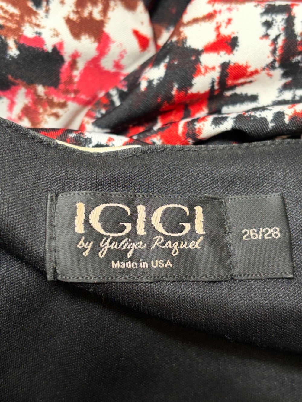 IGIGI Red Black White Abstract Print Wrap Dress - Picture 8 of 11